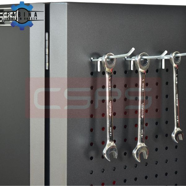Tủ dụng cụ treo tường giúp tiết kiệm diện tích